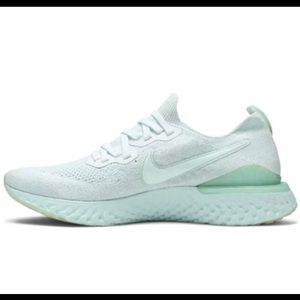 Nike Epic React Flyknit 2 Teal Sneakers